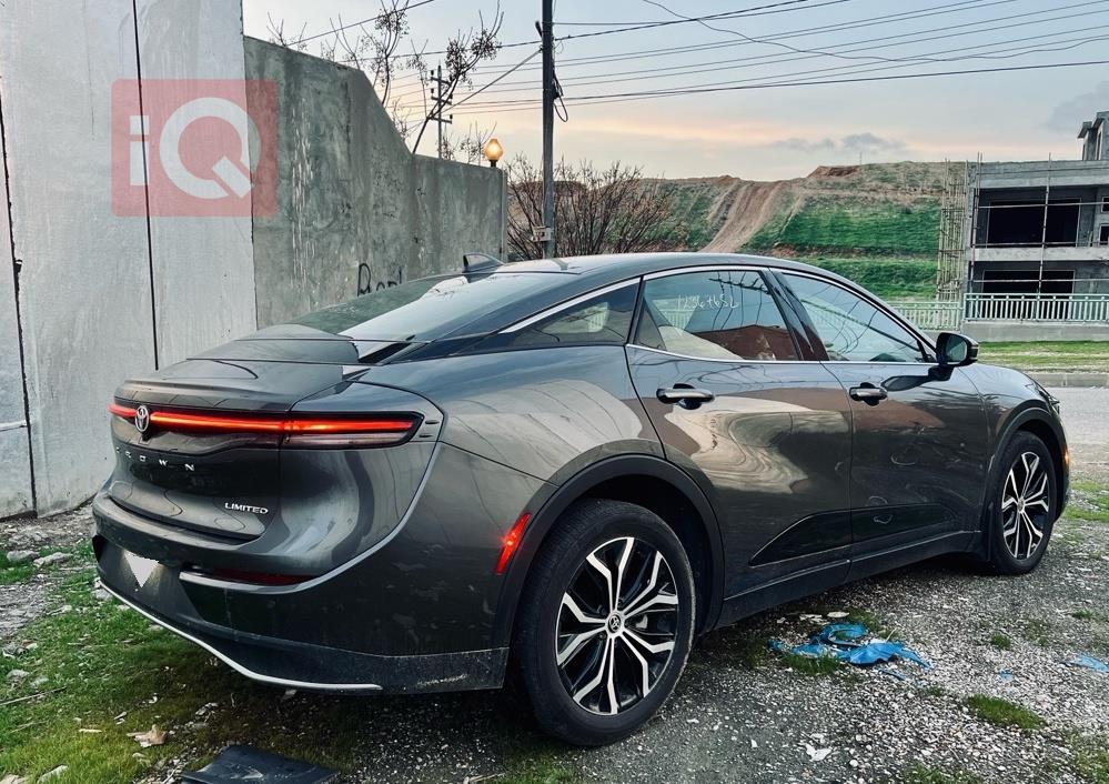 تۆیۆتا کراون